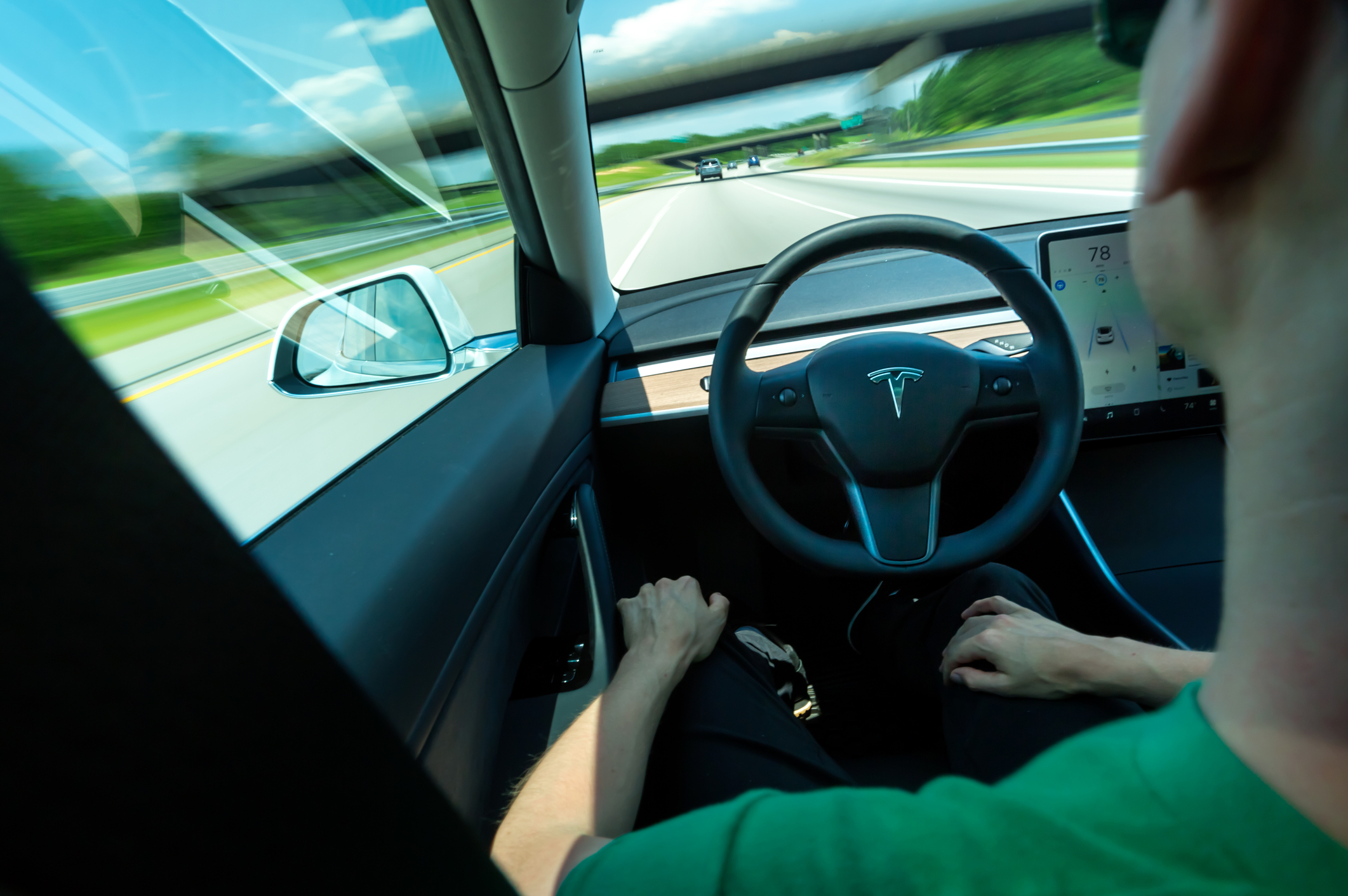 California Lawmakers Question DMV Regulation of Driverless Trucks - Vimarsana News